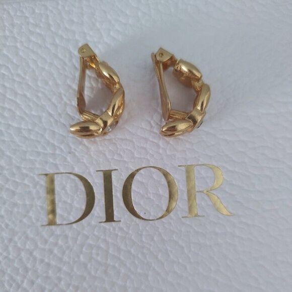 CHRISTIAN DIOR vintage earrings EUC - Picture 4 of 9